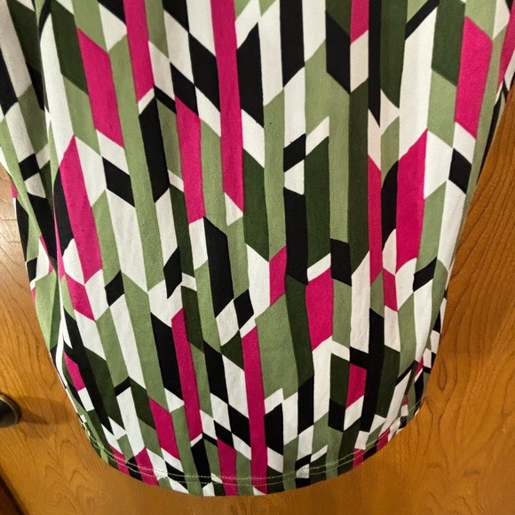 Vibrant Geometric Blouse - Pink, Green, Black - Picture 6 of 6